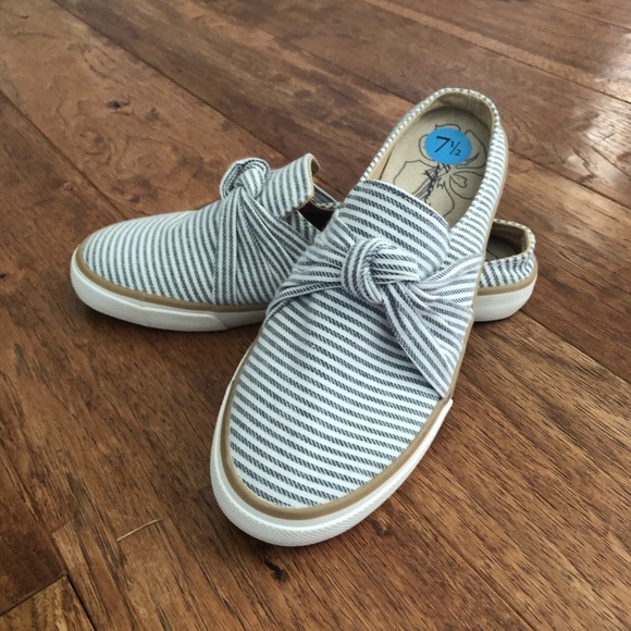 Margaritaville Shoes Margaritaville Sailor Slip On 4228 Poshmark